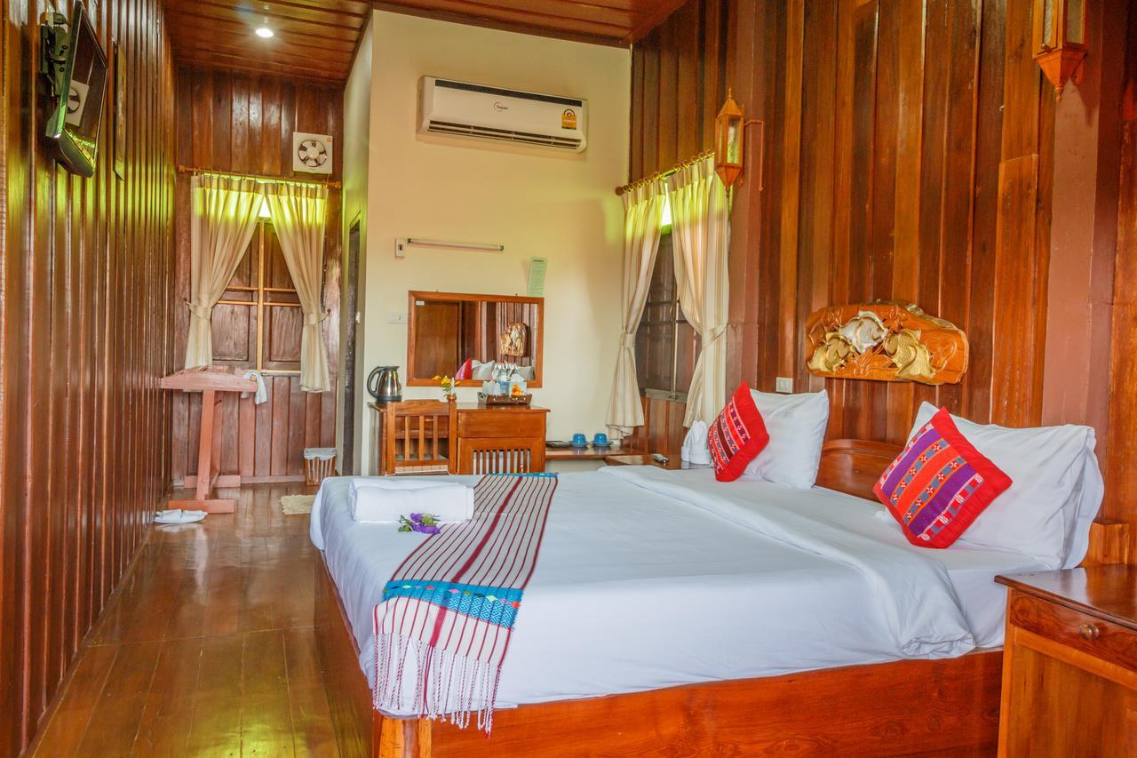 Ban Khun Yuam Mitkhoonyoum Hotel מראה חיצוני תמונה